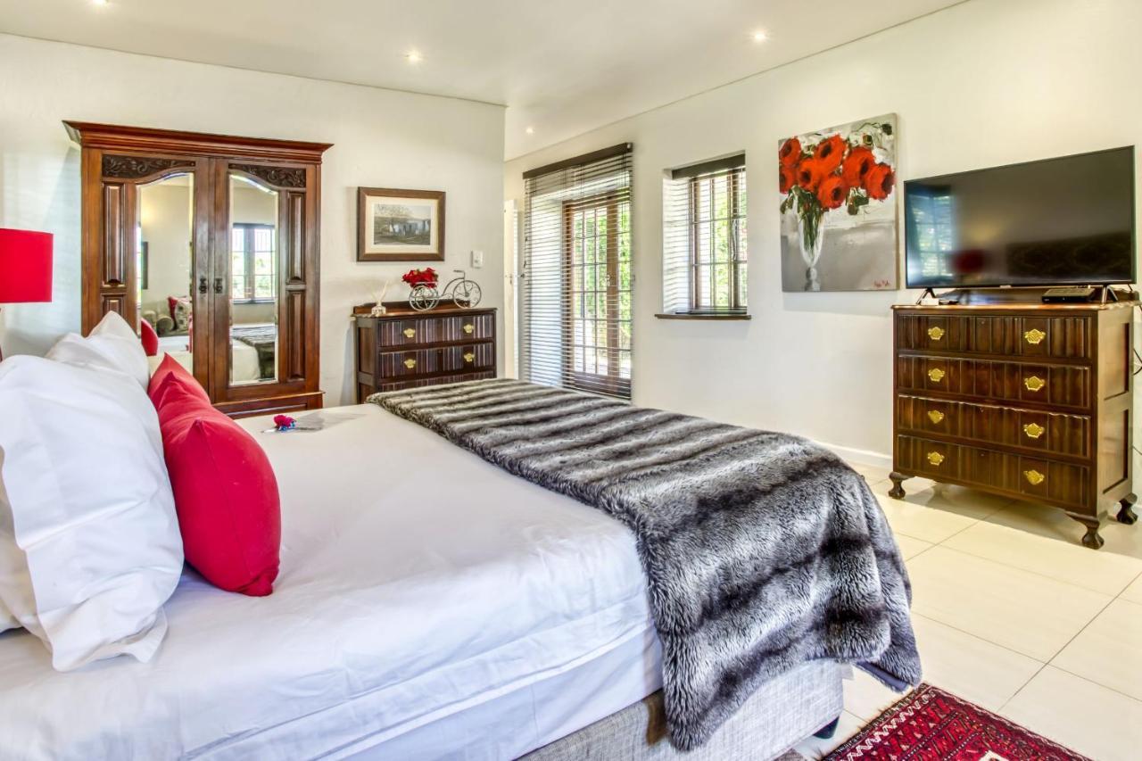 Hotel Vredenburg Manor House Somerset West Exterior foto