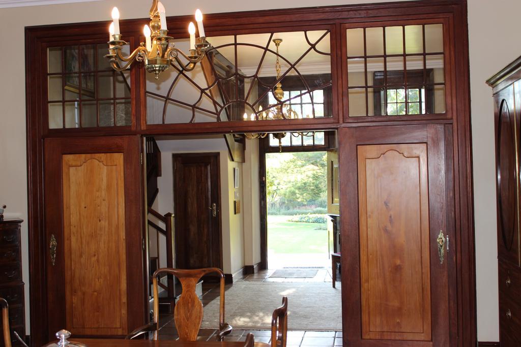 Hotel Vredenburg Manor House Somerset West Exterior foto